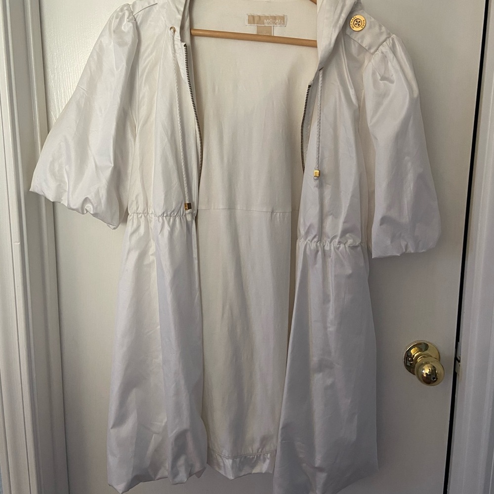 MICHAEL KORS hooded, short sleeve coat